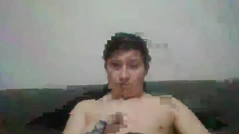 Snapshot of spkieeb28 chatting on 02.17.25 Jameslux online show from 02.17.25