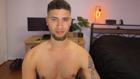 Splash8x online show from 04.22.26