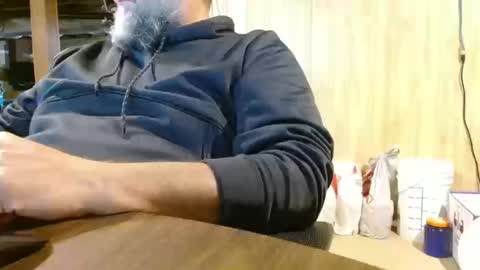 Snapshot of splash_w chatting on 10.13.25 Splash Man online show from 10.13.25