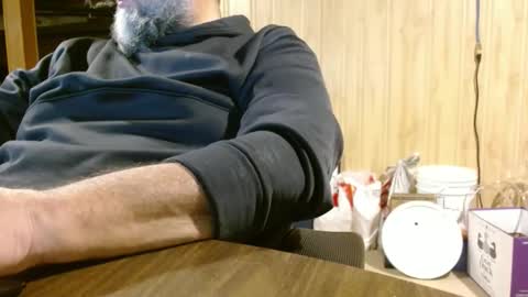 Snapshot of splash_w chatting on 11.17.25 Splash Man online show from 11.17.25