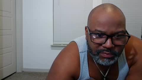 Snapshot of splenda_daddy_50 chatting on 10.20.25 Blaque Jaystone online show from 10.20.25