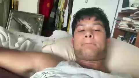 Snapshot of splipppery chatting on 02.27.25 splipppery online show from 02.27.25