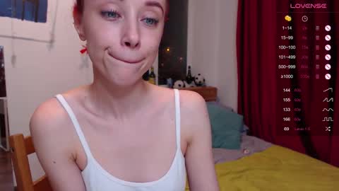 Snapshot of spoilme_gently chatting on 10.28.25 Abby online show from 10.28.25