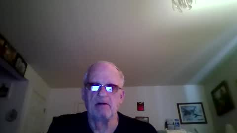 spongebobpineapple70 online show from 05.17.26