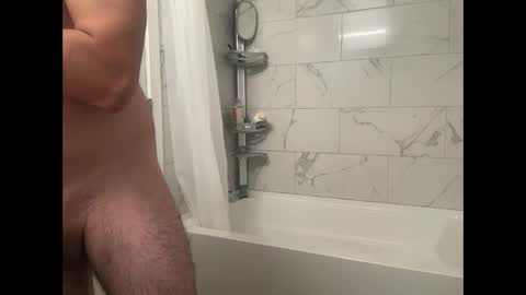 Snapshot of spookyfoxmulder chatting on 09.29.25 ALEX online show from 09.29.25