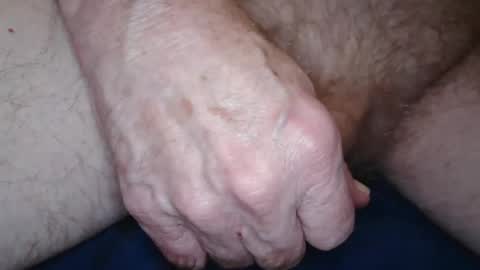 Snapshot of spookync1 chatting on 11.04.25 spookync1 online show from 11.04.25