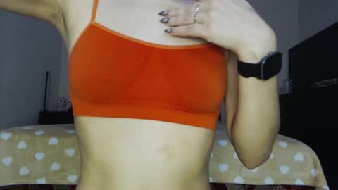 Snapshot of sports_woman5 chatting on 01.29.25 Tips are the best compliment to a woman online show from 01.29.25