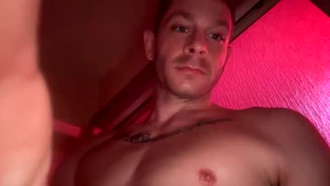 Snapshot of spotlight19955 chatting on 01.02.25 TN stuf online show from 01.02.25