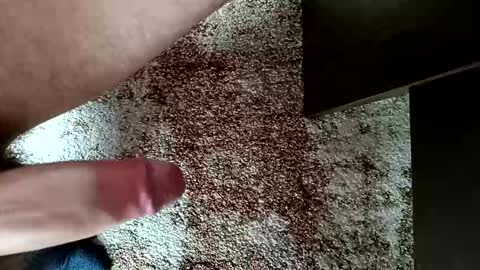 Snapshot of sprayx chatting on 12.20.25 sprayx online show from 12.20.25