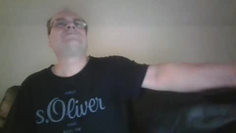 Snapshot of spritzer47 chatting on 09.27.25 spritzer47 online show from 09.27.25