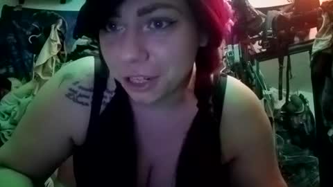 spunfoxxx online show from 09.18.25