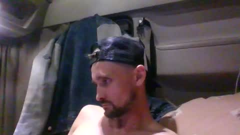 Snapshot of spyco82 chatting on 11.05.25 spyco82 online show from 11.05.25