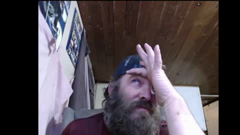 Snapshot of squegly chatting on 11.06.25 Bryan online show from 11.06.25