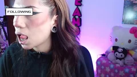 Snapshot of squirt_charlotte chatting on 12.14.25 HELLO WELCOME MY NAME IS CHARLOTTE OY A NEW GIRL online show from 12.14.25