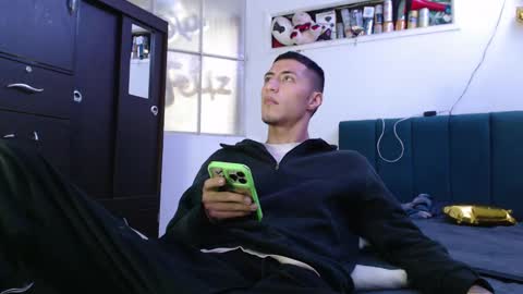 sr_porn01 online show from 01.24.25