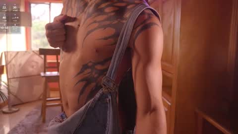 Snapshot of srerotic chatting on 10.26.25 Matt online show from 10.26.25