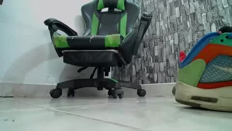 sr master cum its my old account online show from 01.15.25