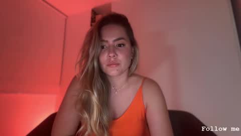 Snapshot of srta__sophie chatting on 05.02.26 Sophie 3 online show from 05.02.26