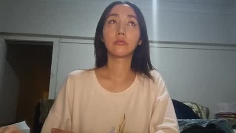 Snapshot of ssunya3388 chatting on 02.26.25 I am online show from 02.26.25