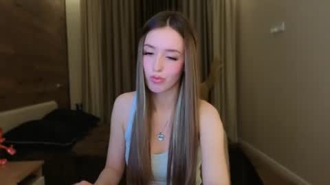 Snapshot of ssurf_time chatting on 06.22.26 Chloe online show from 06.22.26