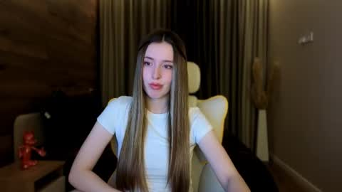 Snapshot of ssurf_time chatting on 07.15.26 Chloe online show from 07.15.26