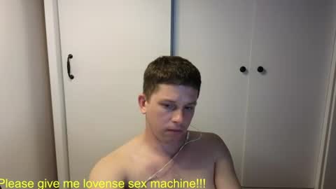 Snapshot of st1vemaster01 chatting on 06.24.26 st1vemaster01 online show from 06.24.26