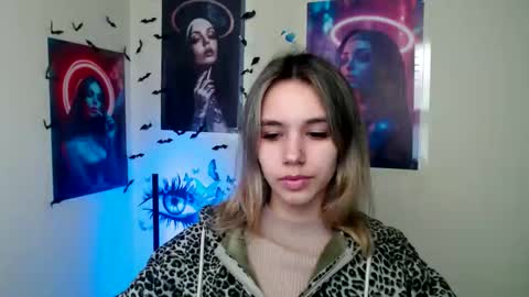 Stacy online show from 10.20.25