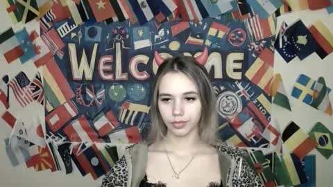 Stacy online show from 10.31.25