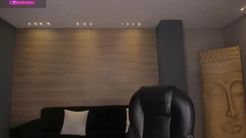 Im Stacy online show from 01.10.25