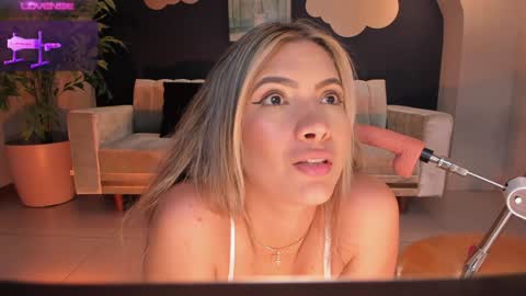 Im Stacy online show from 01.16.25