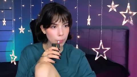 Snapshot of stacygonzales_ chatting on 10.28.25 Bye bye dear See you on December 3st online show from 10.28.25