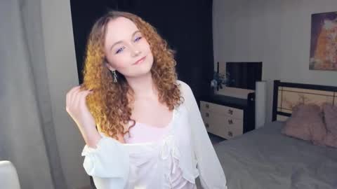 Violet online show from 02.12.26