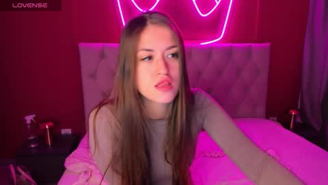 Stacy online show from 10.10.25