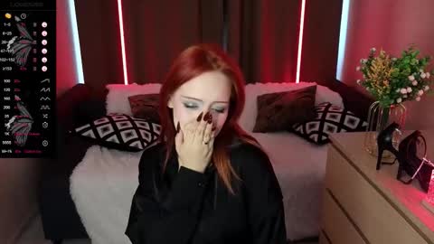 Snapshot of stagedjudging chatting on 10.08.25 stagedjudging online show from 10.08.25