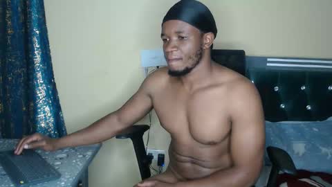 Snapshot of staminalord chatting on 10.19.25 calvin online show from 10.19.25