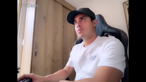 Snapshot of stan_will chatting on 11.05.25 Stan online show from 11.05.25