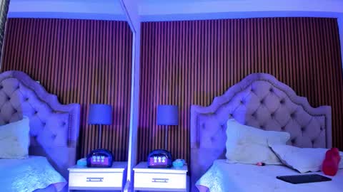 Snapshot of starbutterflyy_ chatting on 11.13.25 STAR online show from 11.13.25