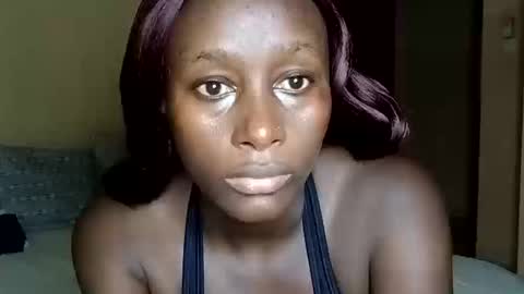 Snapshot of starcia_queen chatting on 10.20.25 Starcia Queen online show from 10.20.25