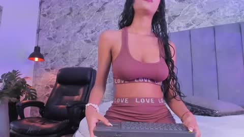 Sofia online show from 10.16.25