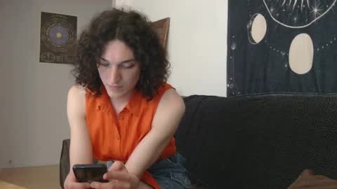 Snapshot of starry_soul chatting on 06.04.26 Evan online show from 06.04.26