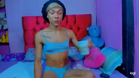 Snapshot of stassiebell chatting on 02.13.26 stassiebell online show from 02.13.26