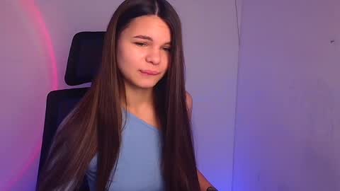 Snapshot of stasy_milk chatting on 01.02.25 Stasy online show from 01.02.25