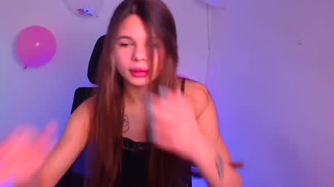 Snapshot of stasy_milk chatting on 02.14.25 Stasy online show from 02.14.25