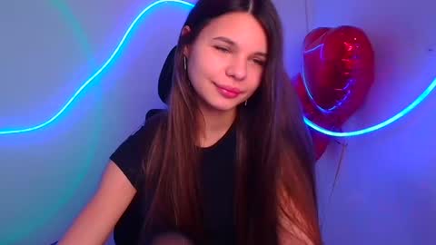 Snapshot of stasy_milk chatting on 02.18.25 Stasy online show from 02.18.25