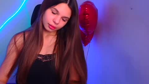 Snapshot of stasy_milk chatting on 02.18.25 Stasy online show from 02.18.25