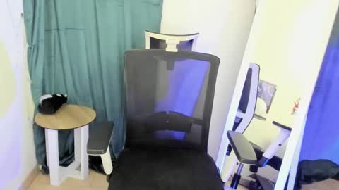 Snapshot of stasy_milk chatting on 03.09.25 Stasy online show from 03.09.25