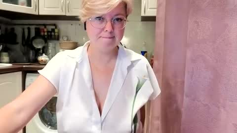 Stasya online show from 10.08.25