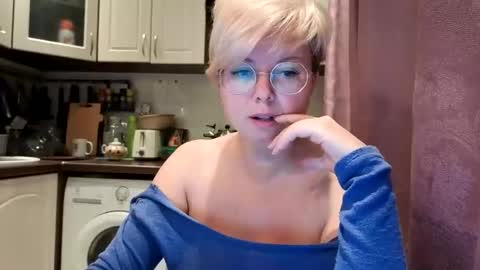 Stasya online show from 10.15.25