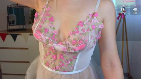 Snapshot of ste1la chatting on 01.14.25 Stella online show from 01.14.25