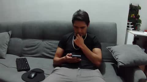 Snapshot of steban_jyj chatting on 01.19.26 Katalleya and Steban online show from 01.19.26